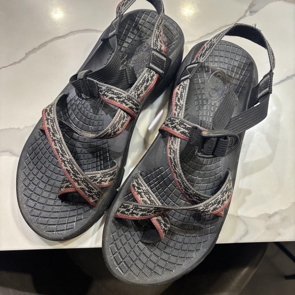 chaco zvolv 2 Size 13